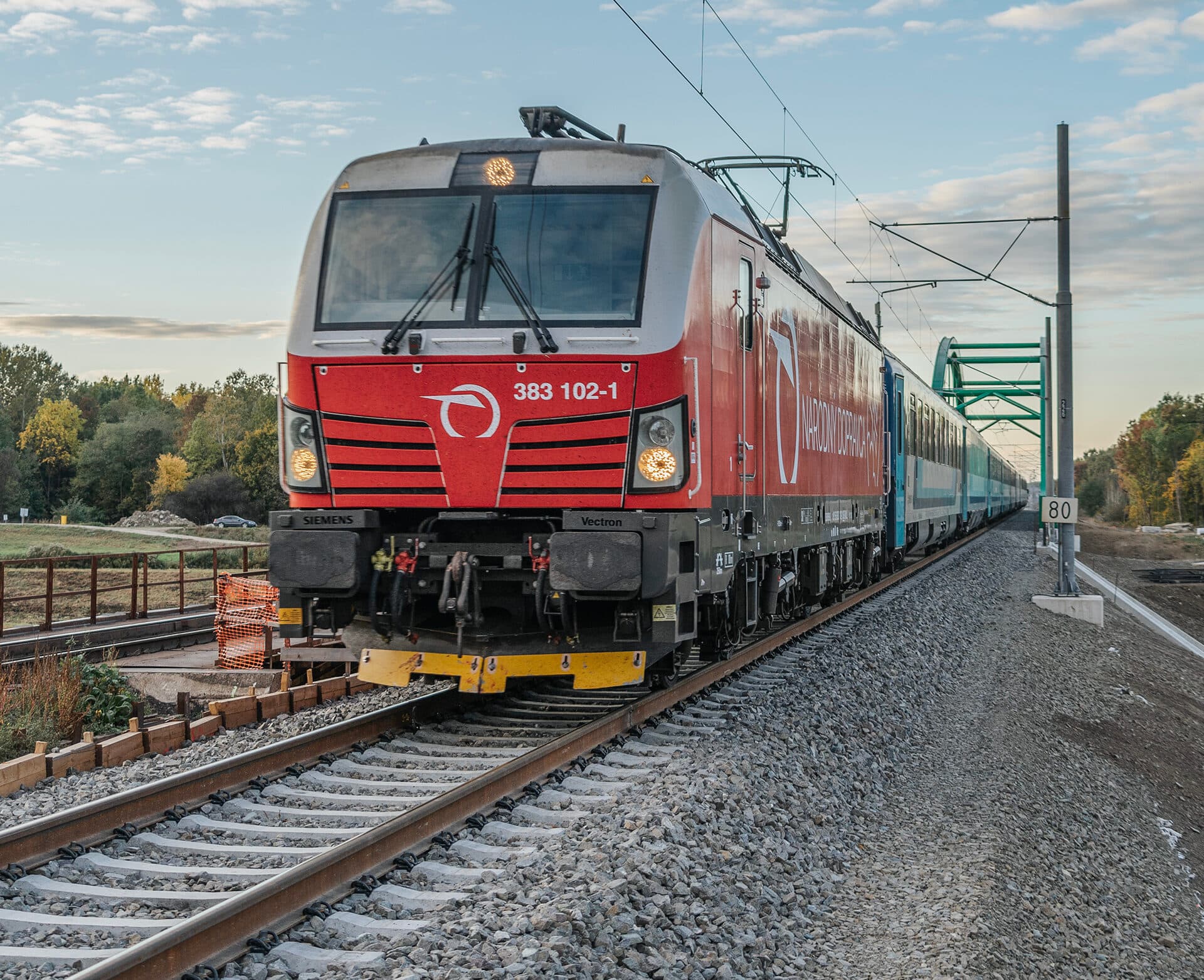 Nočné vlaky sa počas zmeny času na hodinu zastavia