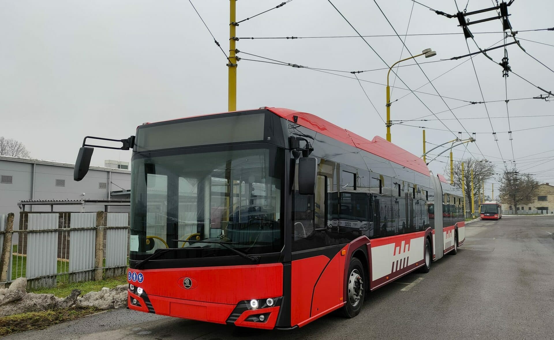 DPMP sa vyjadril k nehode trolejbusu v mestskej časti Solivarä