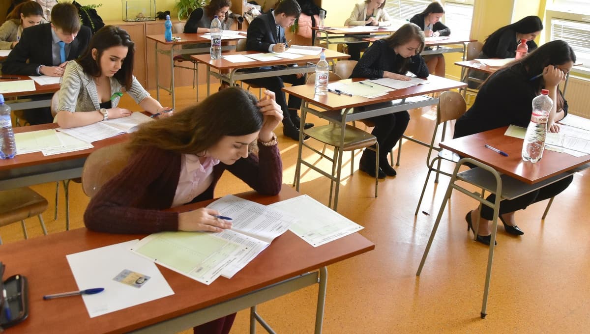 Takmer 2 400 študentov v kraji absolvuje praktickú časť maturity