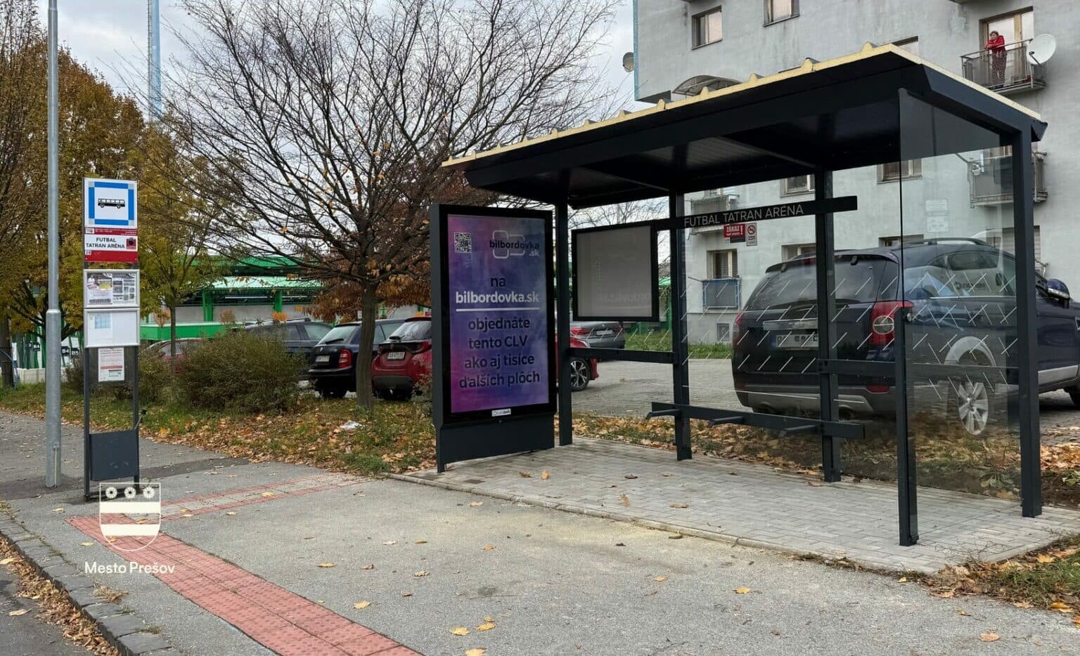 Mesto pokračuje v modernizácii prístreškov MHD